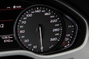 Audi S8 2012 года  (WW)